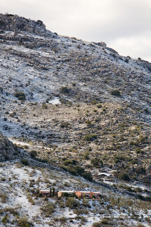 Cortijo Nuevo Alojamiento Rural Cuevas del Becerro Eksteriør bilde